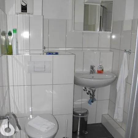 Johnny's Wohnen Auf Zeit Apartmán