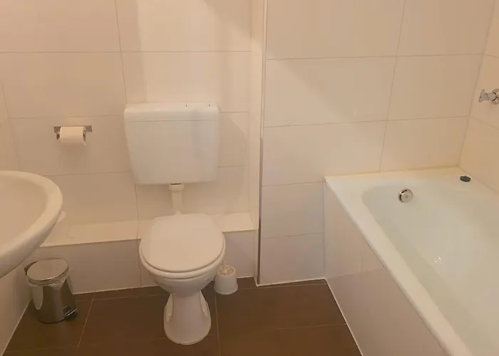Appartement Johnny's Wohnen Auf Zeit