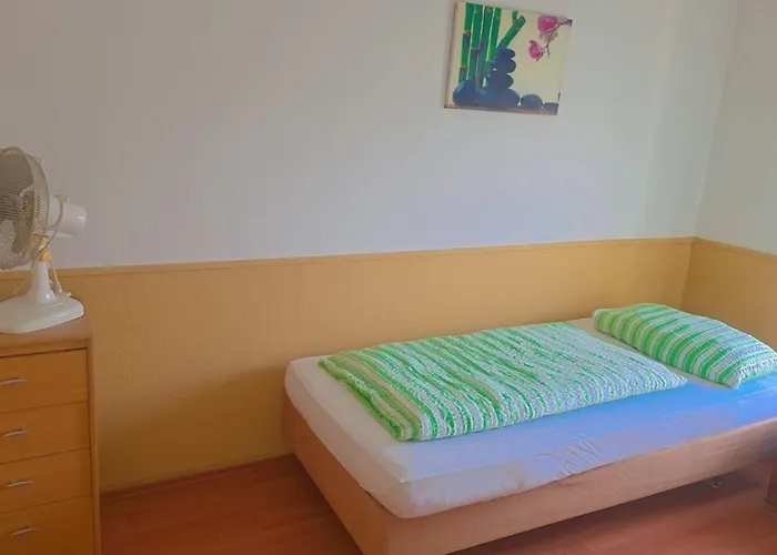 Appartement Johnny's Wohnen Auf Zeit Duisburg